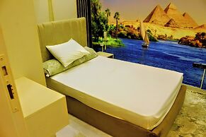 Fabulous View Pyramids Inn