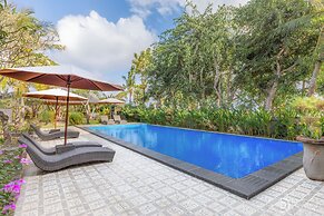 Tinggian Hill Retreat