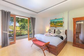 Tinggian Hill Retreat