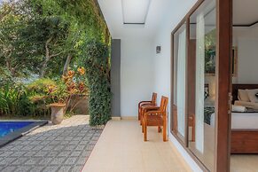 Tinggian Hill Retreat