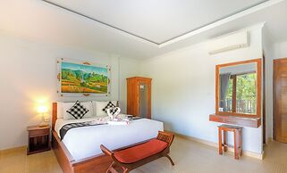 Tinggian Hill Retreat