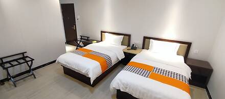 Sky Garden Hotel