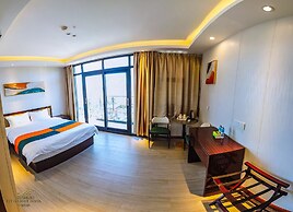 Sky Garden Hotel