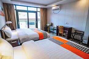 Sky Garden Hotel