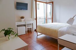 Gialel Pisa Guest House