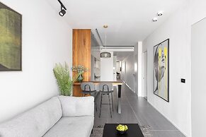 Skyline Serenity by TLV2RENT