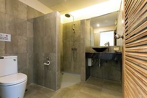 JALMIN Samui Hotel