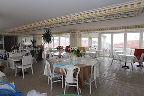 Altinkum Otel Karasu