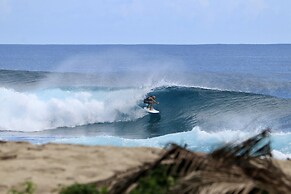 Simeulue Surf Camp