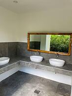 Red Picnic Hostel