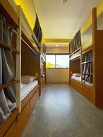Red Picnic Hostel