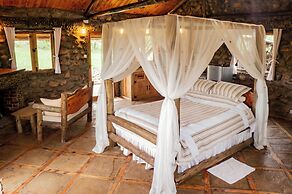 Honeymoon Hut