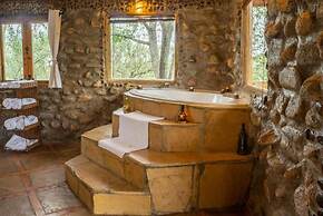Honeymoon Hut