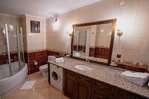 Verula City Apartments