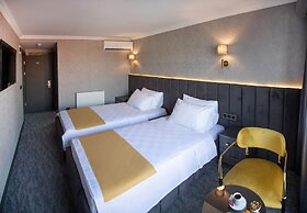 Golden Bazaar Hotel