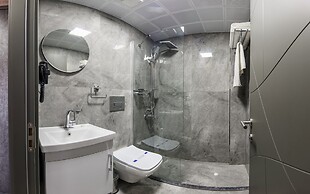 Golden Bazaar Hotel