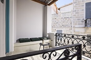 Syroc Maison