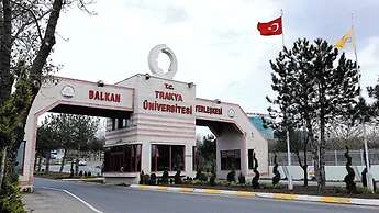 Midis Otel