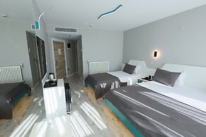 Midis Otel