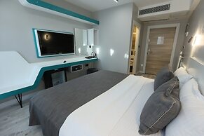 Midis Otel