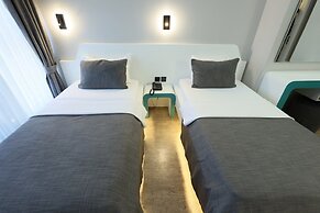 Midis Otel