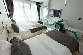 Midis Otel