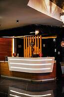 Midis Otel