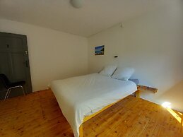 Room-