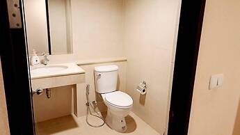 6D - 3 Bedroom Downtown Apartment With Shared Pool