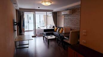 6D - 3 Bedroom Downtown Apartment With Shared Pool