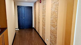 6D - 3 Bedroom Downtown Apartment With Shared Pool
