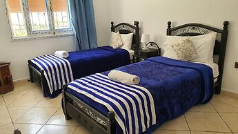 Casa Familia