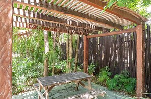 Supreme Jungle Holiday Home