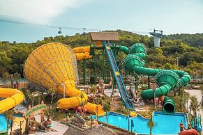 Lotus Home Hillside