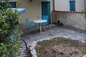 Blue Studio Apartment