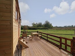 The Oak Hut
