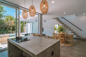 Villa Seseh Breeze