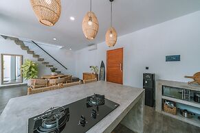 Villa Seseh Breeze