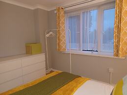 MALTING-GREEN DOOR-One Bedroom Apartment