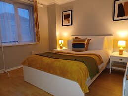 MALTING-GREEN DOOR-One Bedroom Apartment