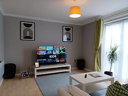 MALTING-GREEN DOOR-One Bedroom Apartment