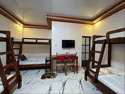Pilot Hotel