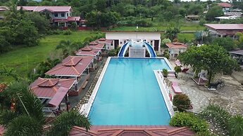 Pilot Hotel