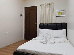 Pilot Hotel