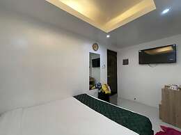 Pilot Hotel