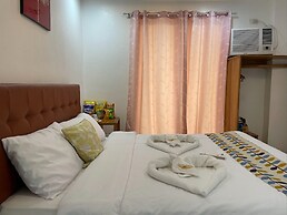 Pilot Hotel