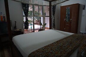 Cocolala Beach House