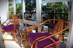 Cocolala Beach House