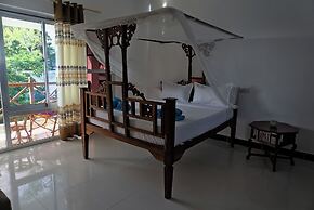 Cocolala Beach House