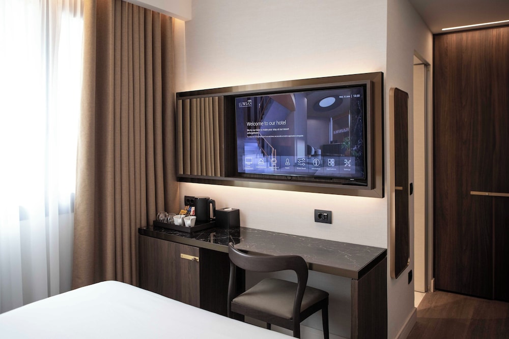 Luwian Athens Boutique Hotel